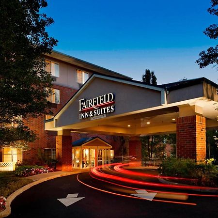 Fairfield Inn & Suites Portland South/Лейк-Освего Экстерьер фото
