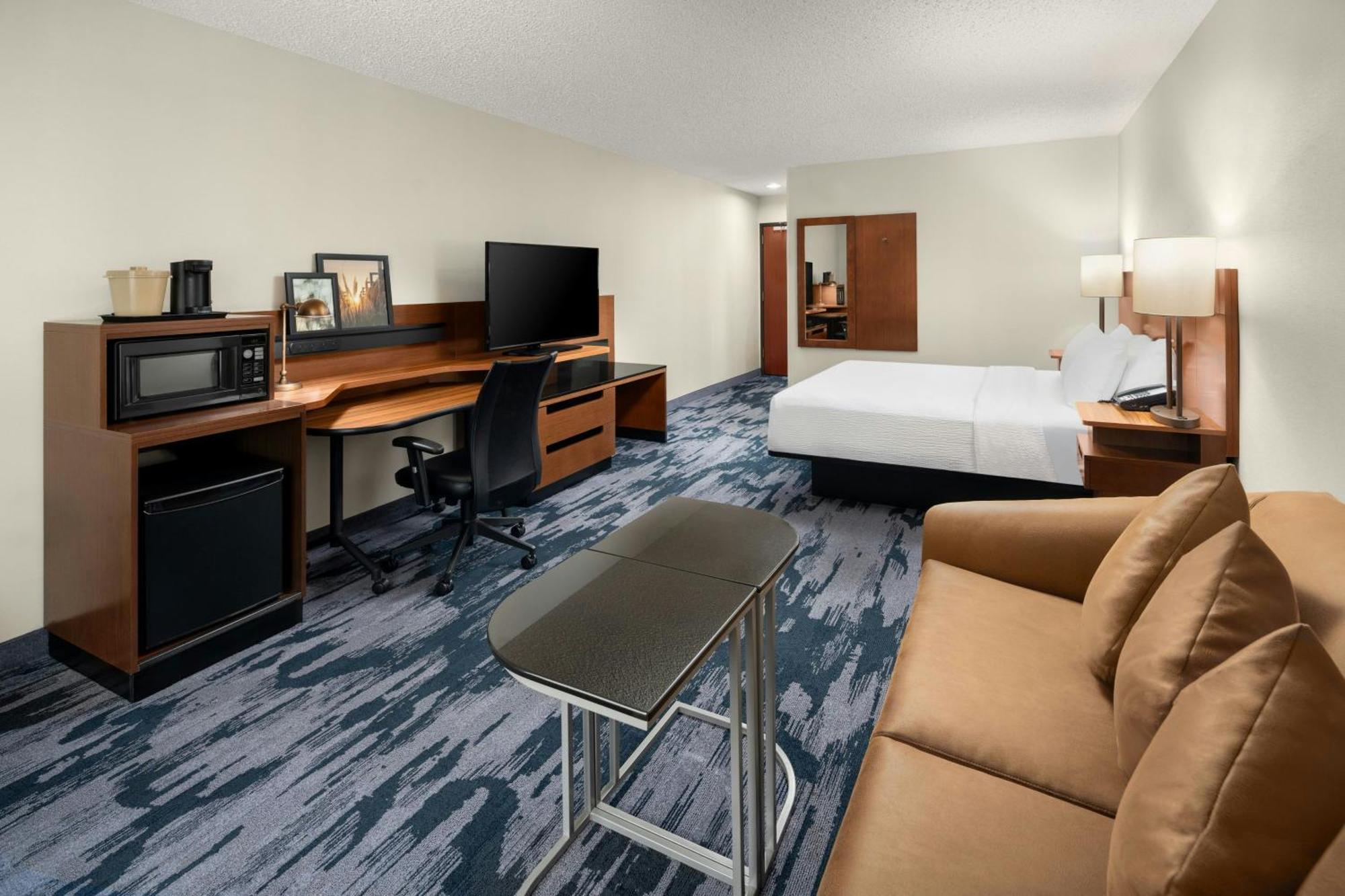 Fairfield Inn & Suites Portland South/Лейк-Освего Экстерьер фото