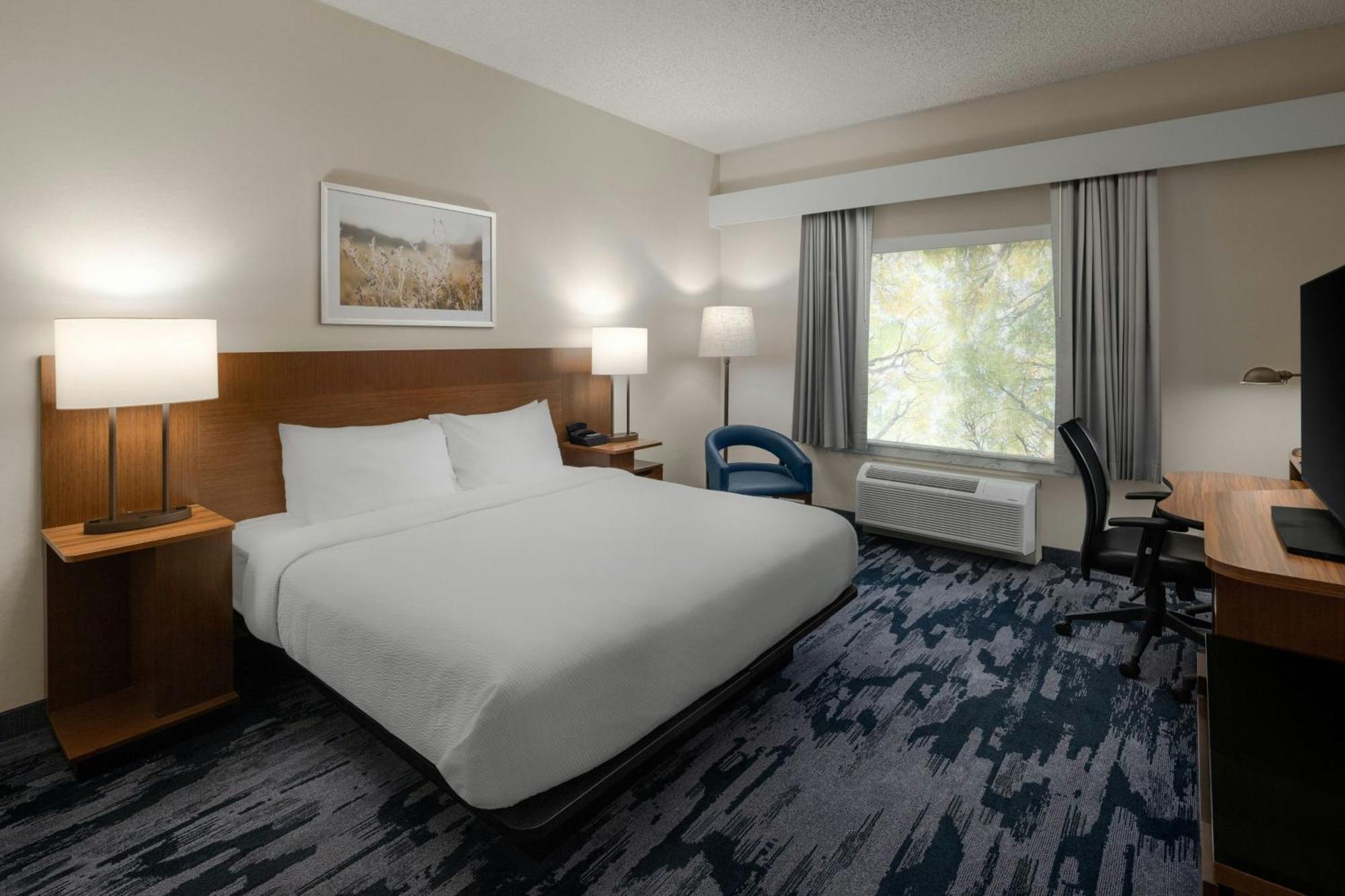 Fairfield Inn & Suites Portland South/Лейк-Освего Экстерьер фото