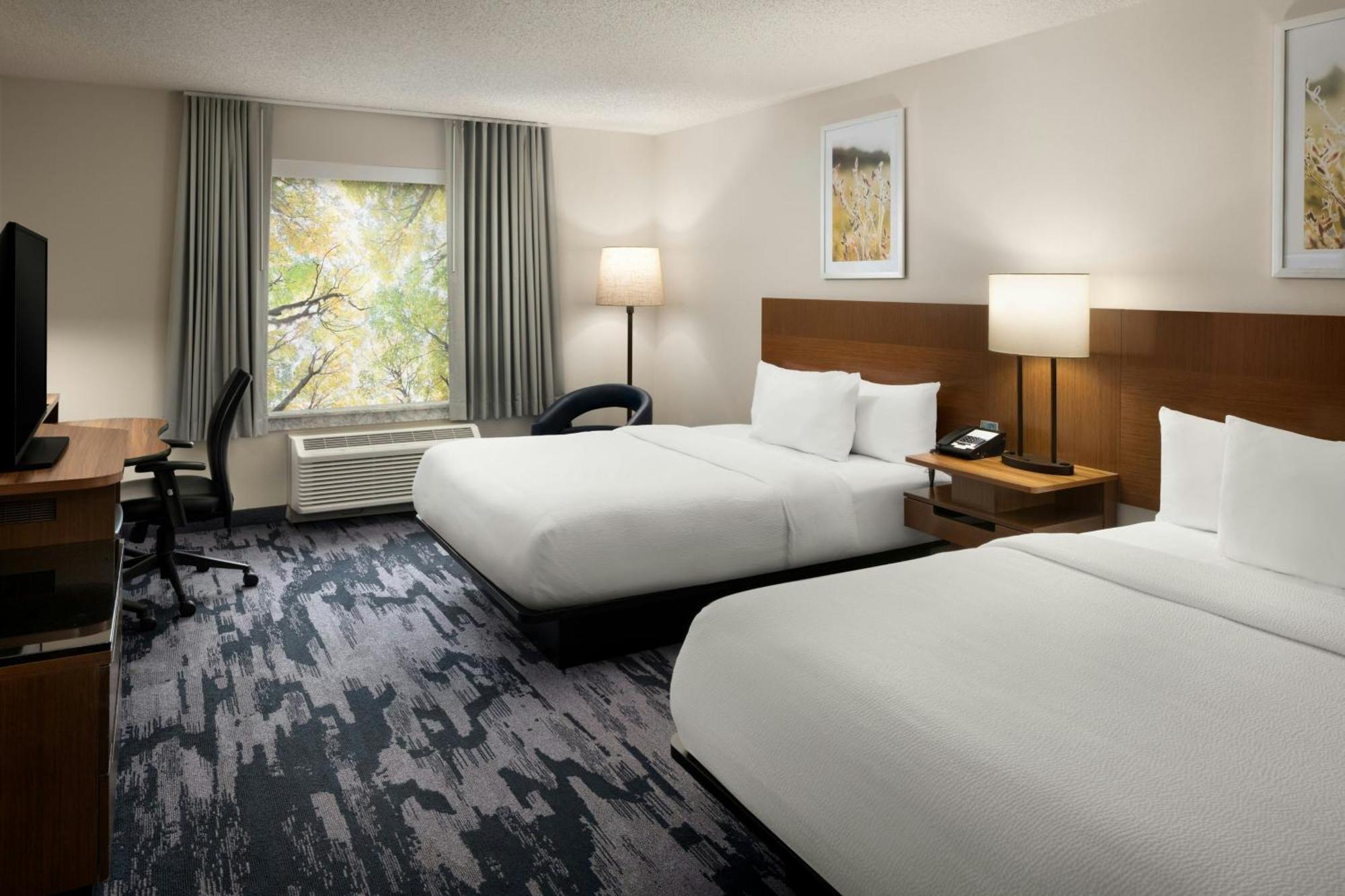 Fairfield Inn & Suites Portland South/Лейк-Освего Экстерьер фото